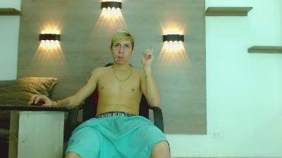 Gaeliitto live cam on Cam4