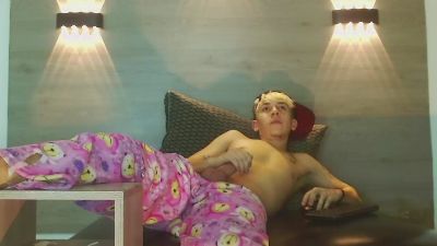 Gaeliitto live cam on Cam4