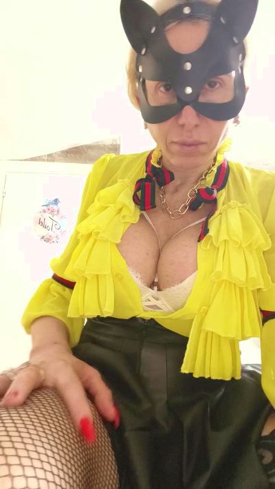 GaiaVelvet live cam on Cam4