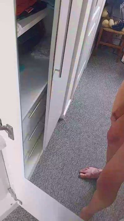 Galvonutz3 live cam on Cam4