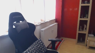 GangstaLover live cam on Cam4