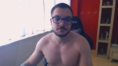 GangstaLover live cam on Cam4