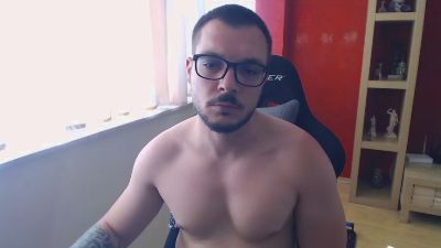 GangstaLover live cam on Cam4