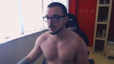 GangstaLover live cam on Cam4