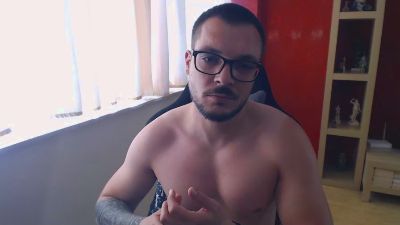 GangstaLover live cam on Cam4