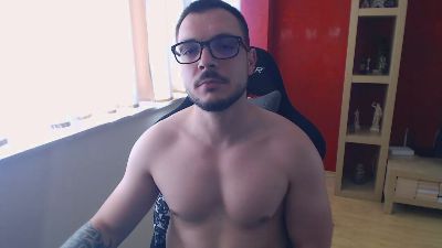 GangstaLover live cam on Cam4