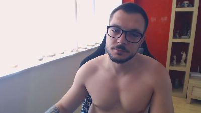 GangstaLover live cam on Cam4