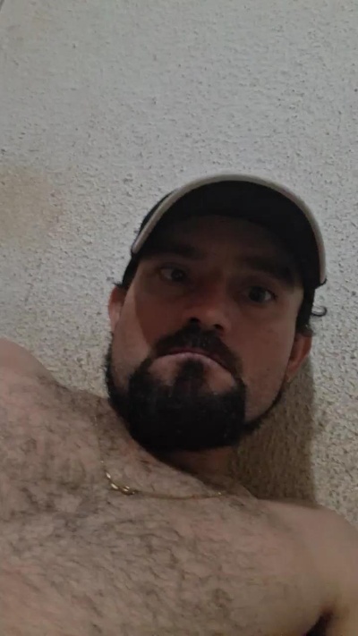 Garotogostoso34 live cam on Cam4
