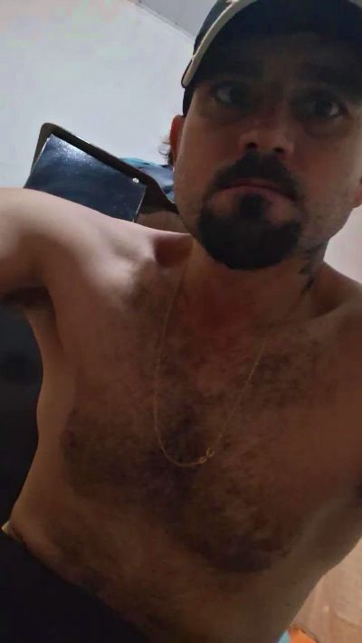 Garotogostoso34 live cam on Cam4