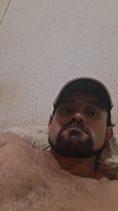 Garotogostoso34 live cam on Cam4