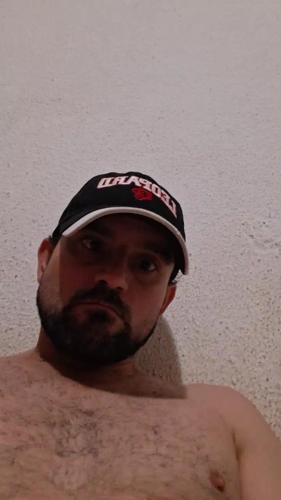 Garotogostoso34 live cam on Cam4