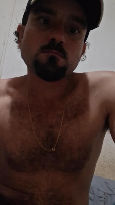Garotogostoso34 live cam on Cam4