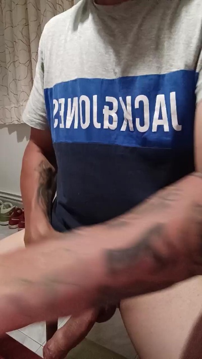 Garra47 live cam on Cam4