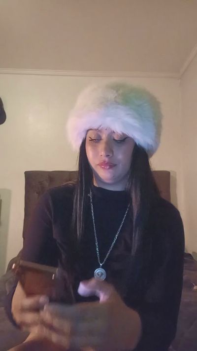 Gatamalvadaxxx live cam on Cam4