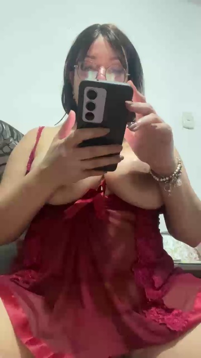Gatavuela live cam on Cam4