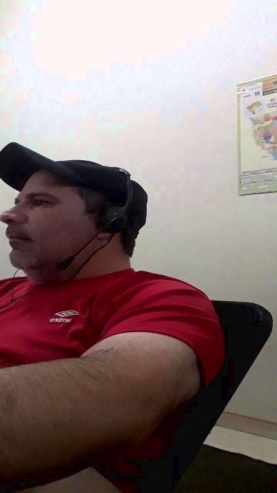 Gatinho2025 live cam on Cam4
