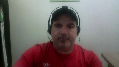 Gatinho2025 live cam on Cam4