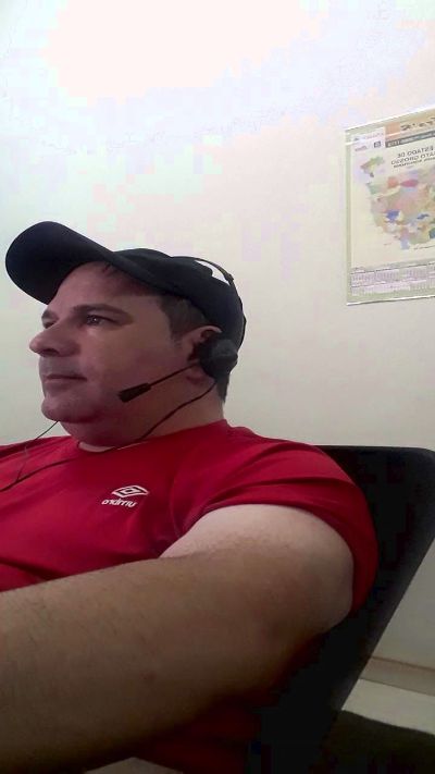 Gatinho2025 live cam on Cam4