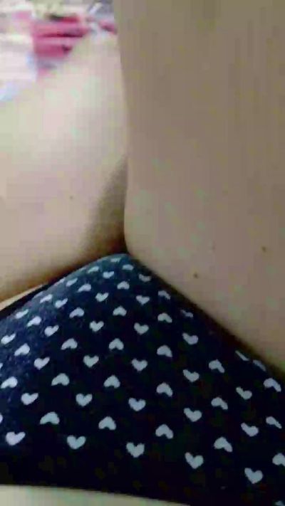 Gatita727 live cam on Cam4