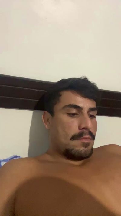 Gatobr live cam on Cam4