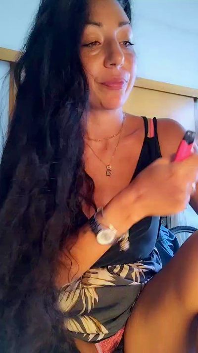 GattaRossah live cam on Cam4