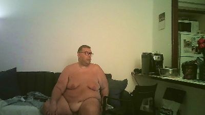 Gaychubby86 live cam on Cam4