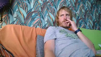 Gaydavid007 live cam on Cam4