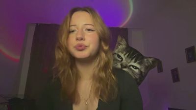 GayeJeangilles live cam on Cam4