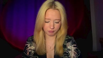 GayeJeangilles live cam on Cam4