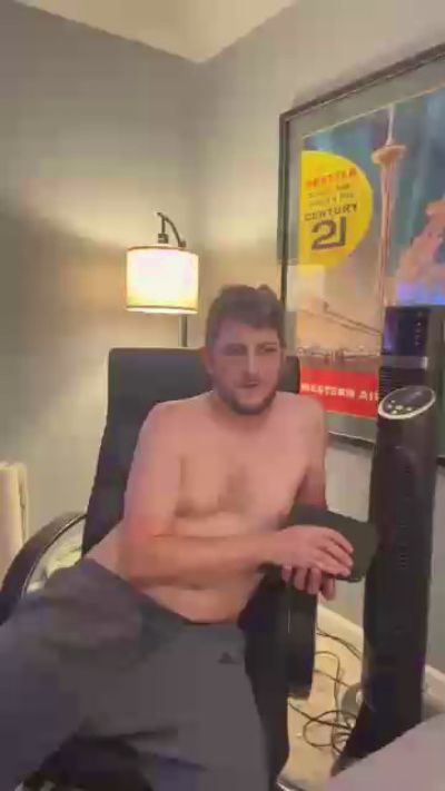 GayleEJr live cam on Cam4