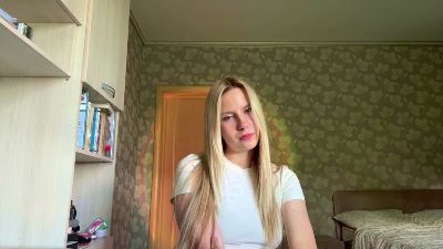 GaynelleBaj live cam on Cam4