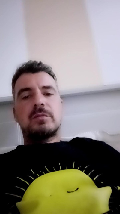 Gaz2022 live cam on Cam4