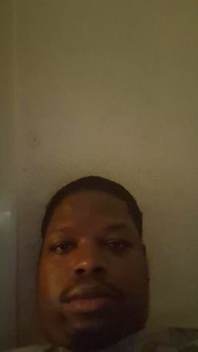 Gcoquin95 live cam on Cam4