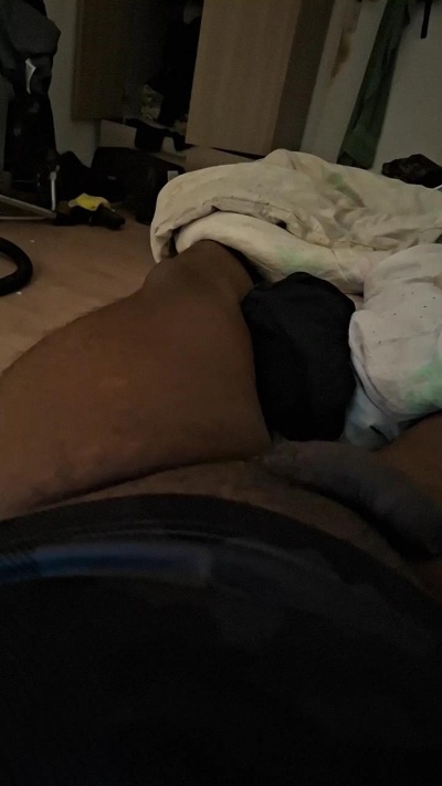 Gcoquin95 live cam on Cam4