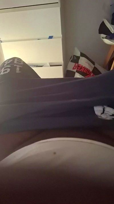 Gcoquin95 live cam on Cam4