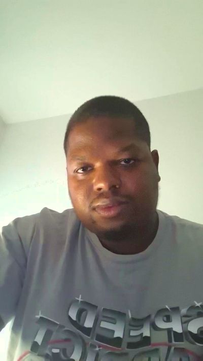 Gcoquin95 live cam on Cam4
