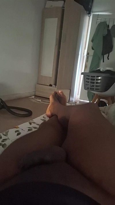 Gcoquin95 live cam on Cam4