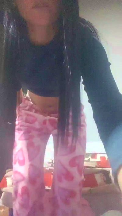 Geminiis6 live cam on Cam4