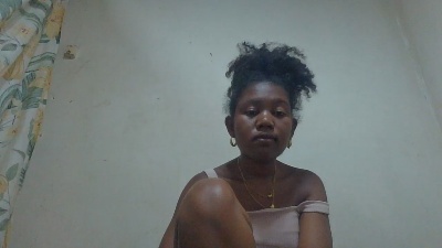 Genesca28 live cam on Cam4