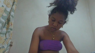 Genesca28 live cam on Cam4