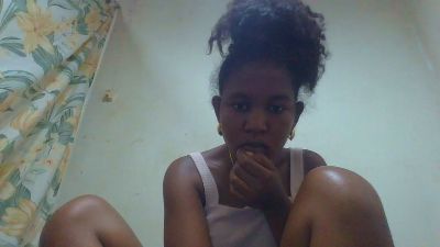 Genesca28 live cam on Cam4