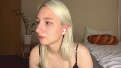GenesisElder live cam on Cam4