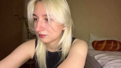 GenesisElder live cam on Cam4