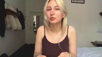 GenesisElder live cam on Cam4