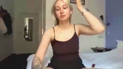 GenesisElder live cam on Cam4
