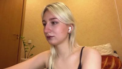 GenesisElder live cam on Cam4