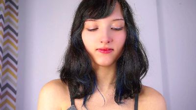 GenevieIbsen live cam on Cam4