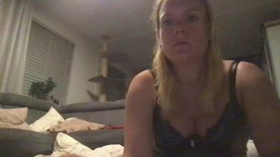Genietmetons live cam on Cam4
