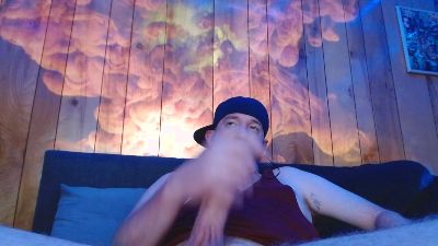 Genitalwars live cam on Cam4