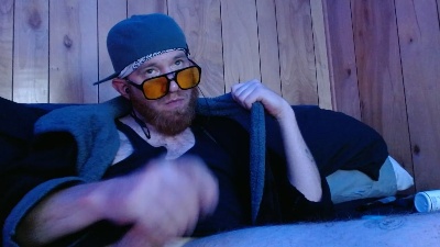 Genitalwars live cam on Cam4